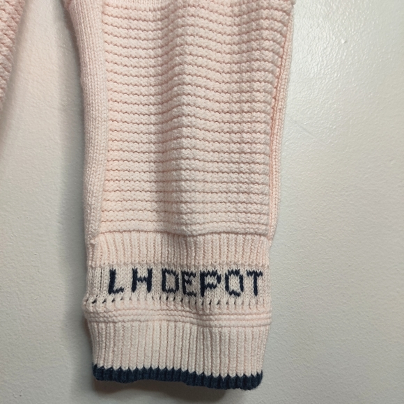 Crown Point Men's Sweater - Picture 12 of 16